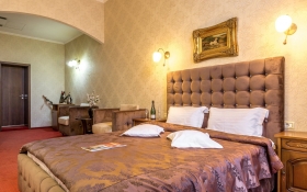 Ferdinánd Hotel Hátszeg