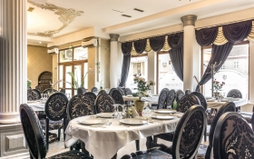 Ferdinánd Hotel Hátszeg